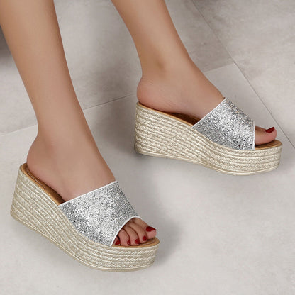 Pantofole con zeppa glitterate da donna