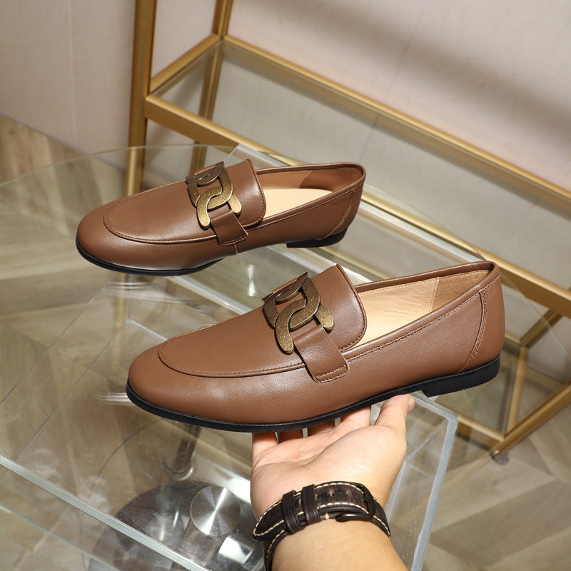 Mocassini piatti in pelle con fibbia nera Scarpe da donna