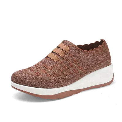 Scarpe da ginnastica con poggiapiedi per donne