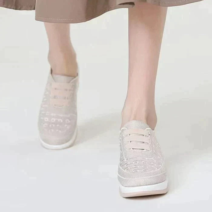 Scarpe da ginnastica con poggiapiedi per donne