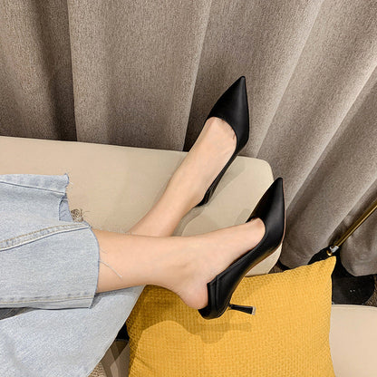 Nuovi tacchi alti per le donne Carriera Stilettos Tacco medio
