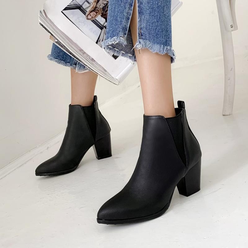 Stivali slip-on alla caviglia