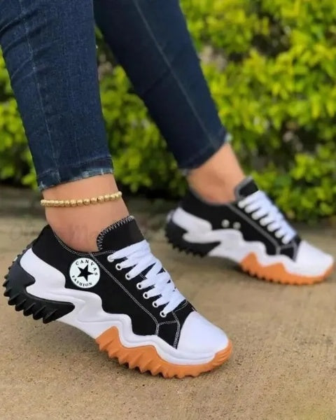 Ruth - Sneakers stringate Muffin con occhielli e inserti a contrasto