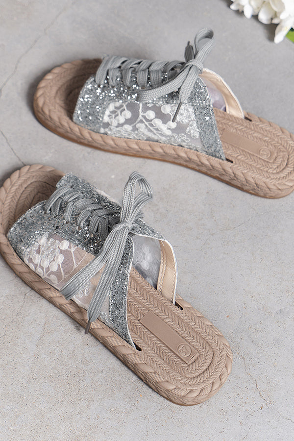 Pantofole piatte con paillettes in rete ricamate, casual e con cinturino