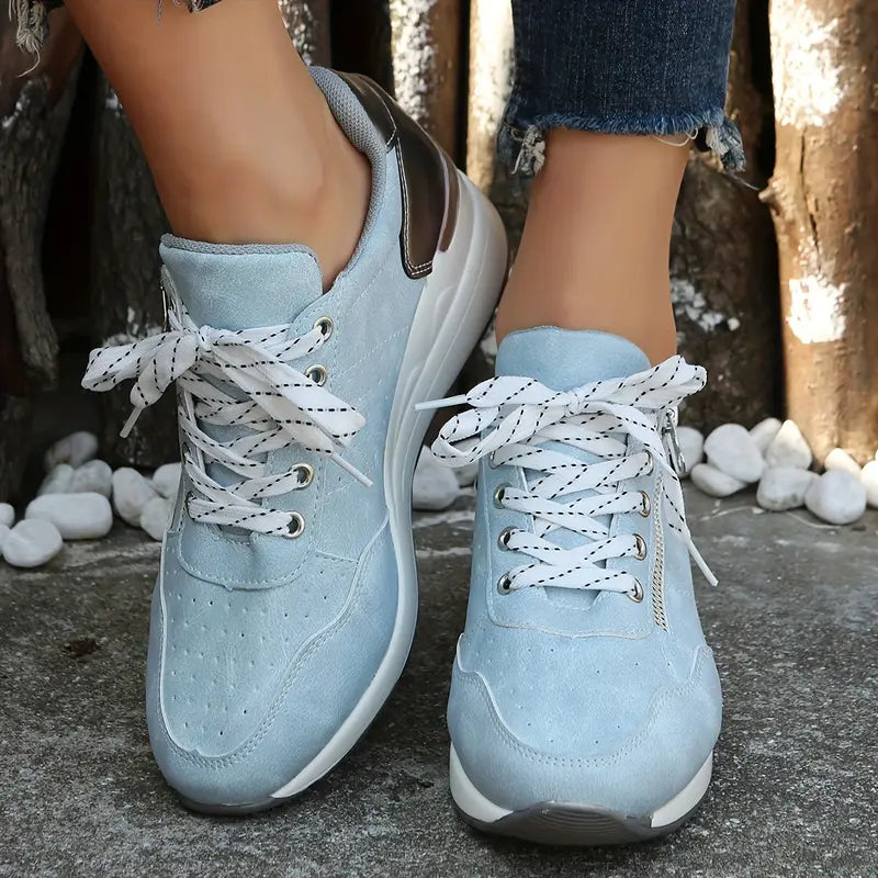 Comode scarpe sportive basse