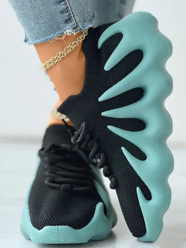 Sneakers eleganti e ariose