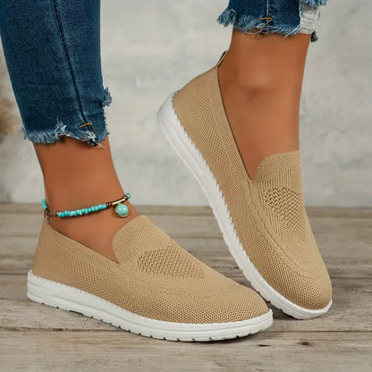 Scarpe da ginnastica slip-on moderne e ariose