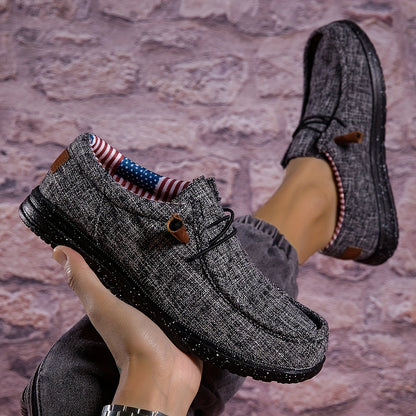 Scarpe comode e antiscivolo con lacci
