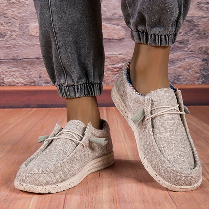 Scarpe comode e antiscivolo con lacci