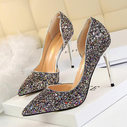 Scarpe da donna di lusso Donne sexy Pompe Scarpe con tacchi alti