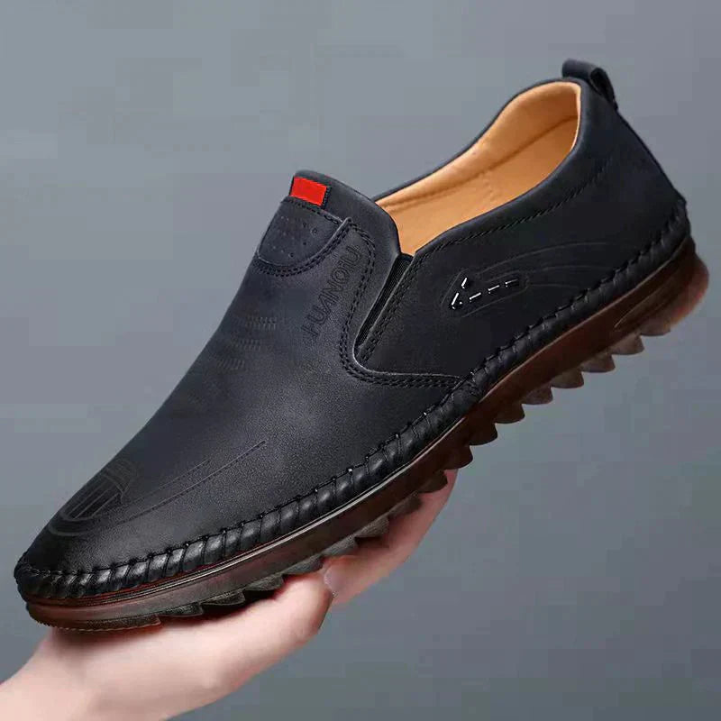 Scarpe casual da uomo in pelle morbida