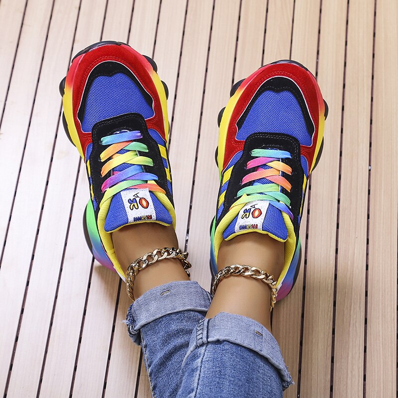 Scarpe ortopediche estive di sostegno e alla moda
