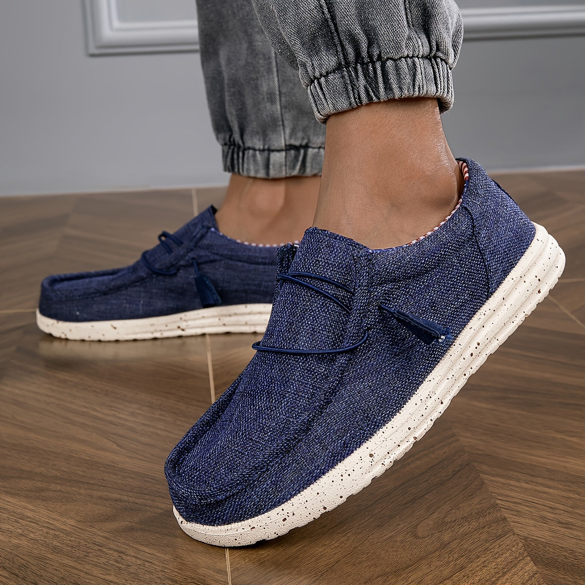 Scarpe comode e antiscivolo con lacci