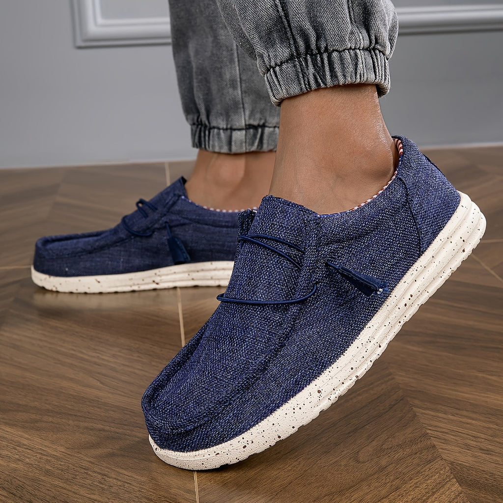 Scarpe comode e antiscivolo con lacci