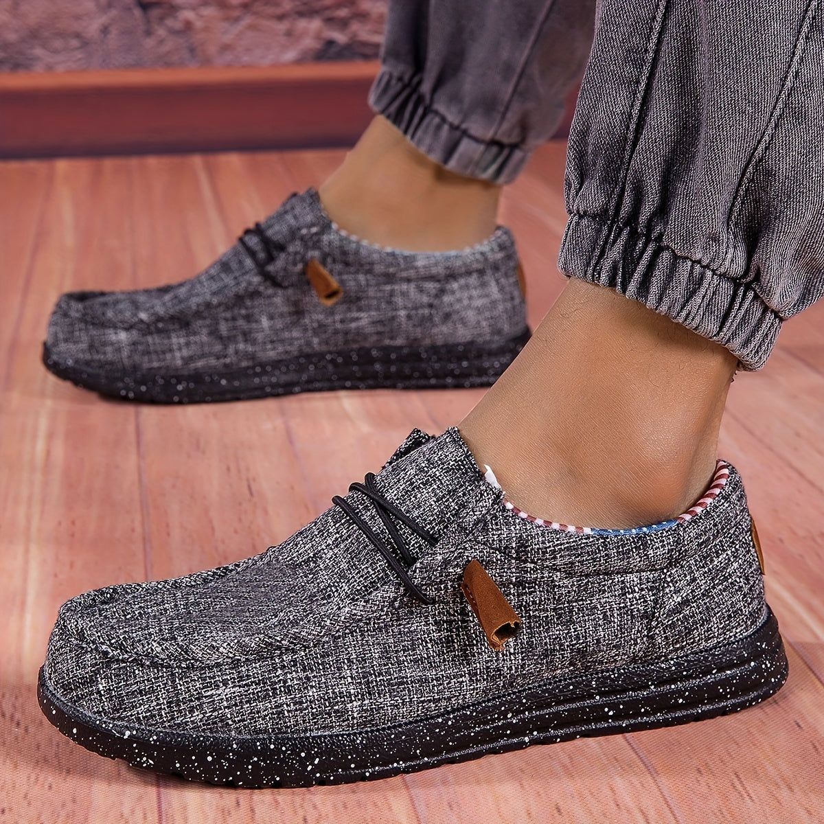 Scarpe comode e antiscivolo con lacci