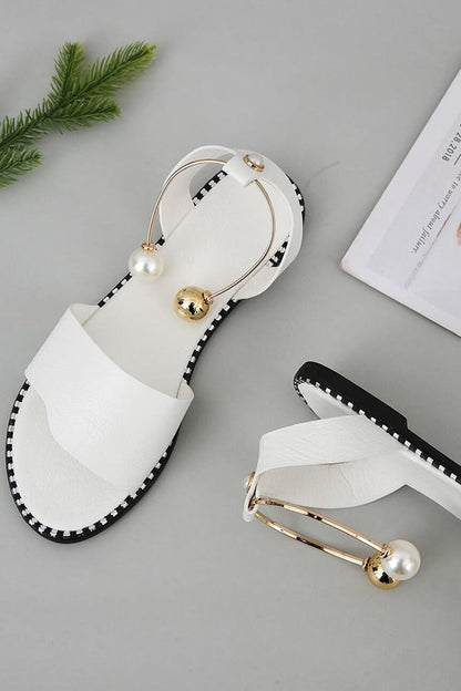 Sandali glamour e di tendenza