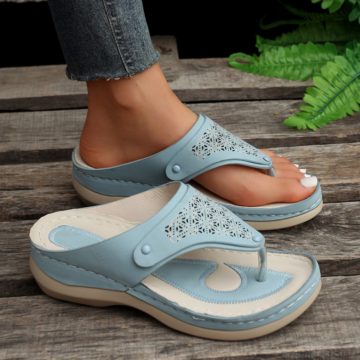 Sandali robusti ed eleganti