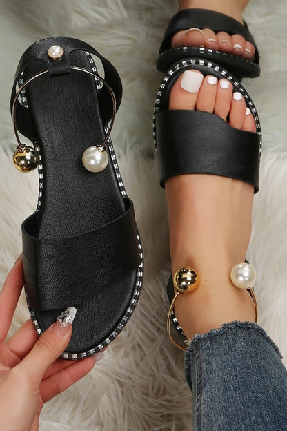 Sandali glamour e di tendenza