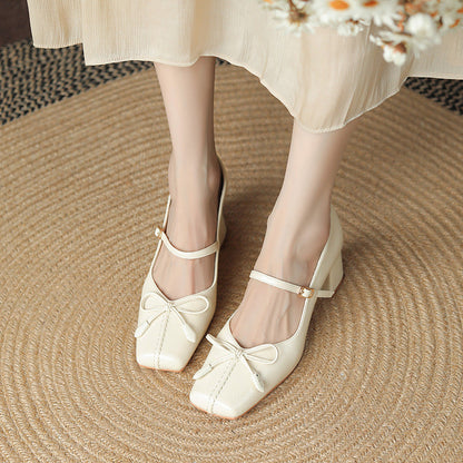 Scarpe da donna di nuovo stile, scarpe con tacco grosso alla francese