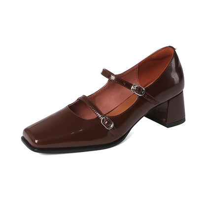 Scarpe quadrate in pelle da donna