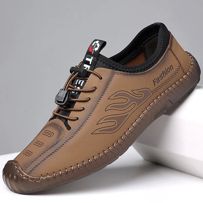 Sandali da uomo Scarpe estive in morbida pelle traspirante