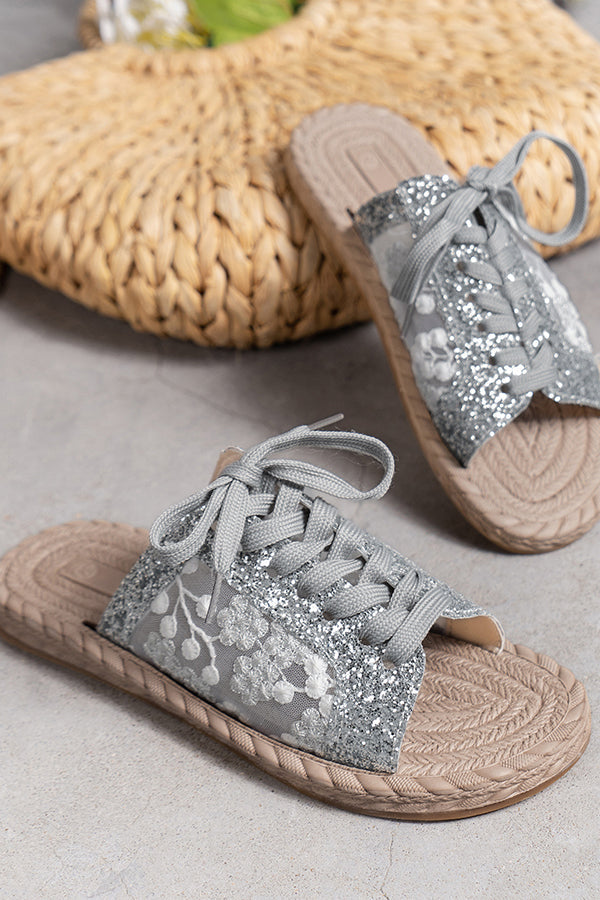 Pantofole piatte con paillettes in rete ricamate, casual e con cinturino