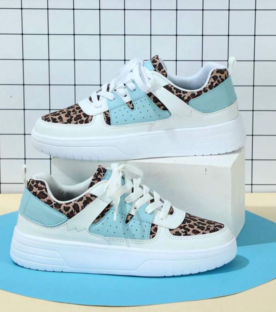 Scarpe da ginnastica basse da donna con colore a contrasto