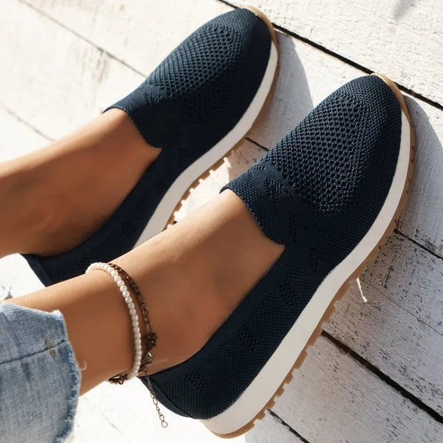 Scarpe casual da donna con taglio