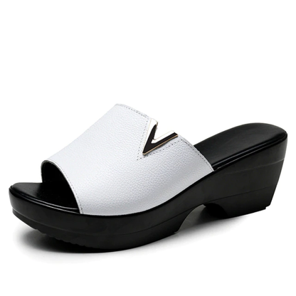 Sandali da donna con tacco medio