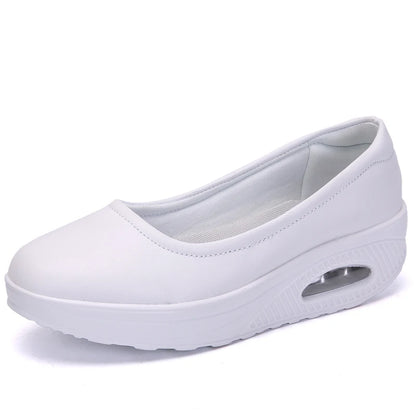 Scarpe da ginnastica ortopediche eleganti e di sostegno