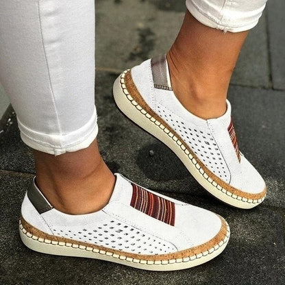 Scarpe da ginnastica alla moda e cool
