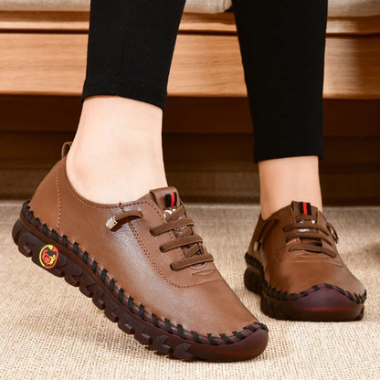 Scarpe ortopediche da donna con fondo morbido in pelle