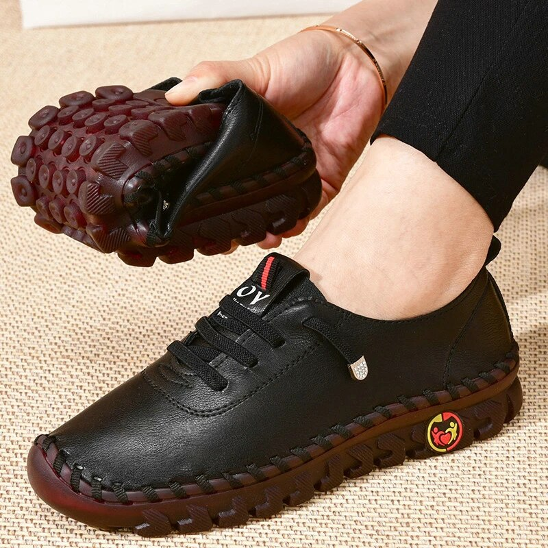 Scarpe ortopediche da donna con fondo morbido in pelle
