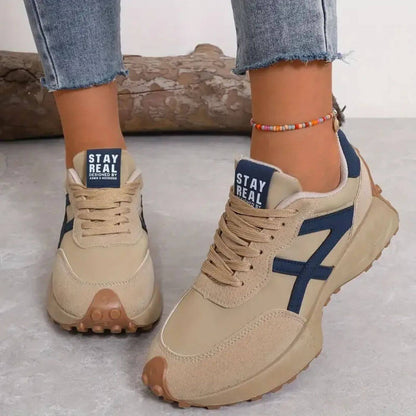Sneakers estive ortopediche, sostenute e alla moda