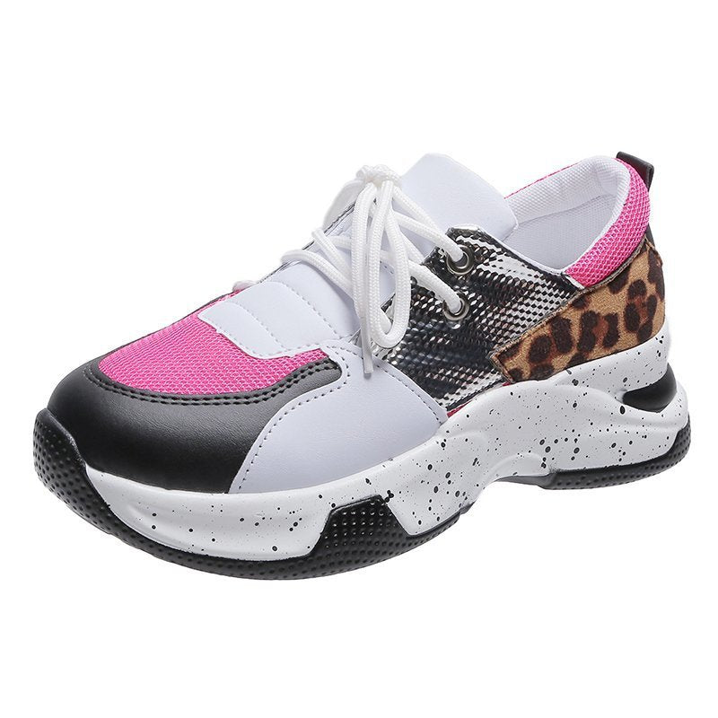 Sneakers ortopediche di tendenza e di sostegno