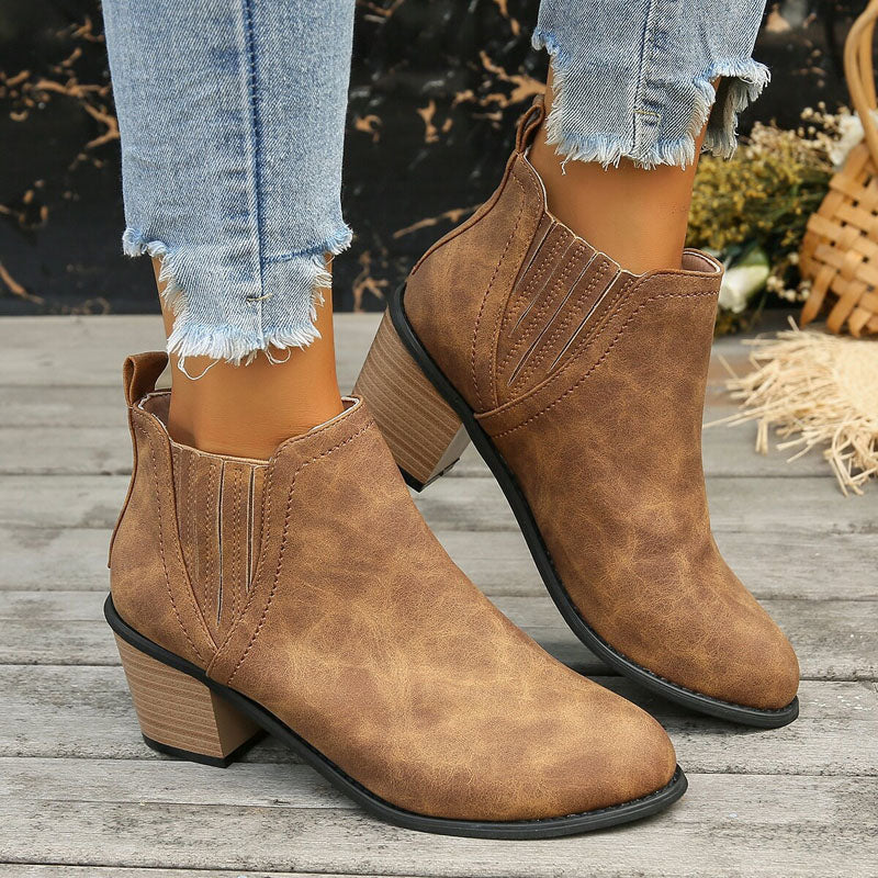 Tacchi ortopedici di sostegno e alla moda