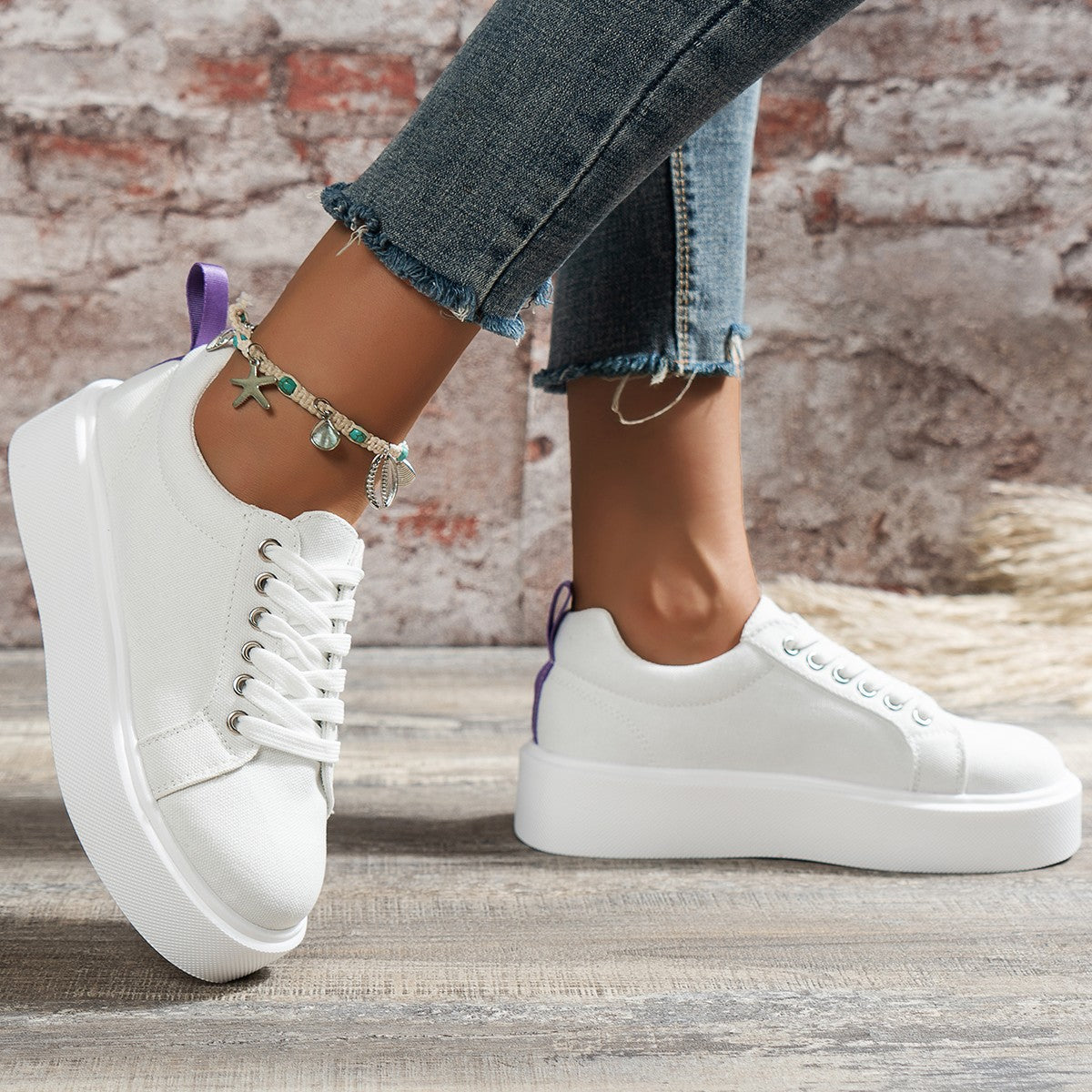 Sneakers ortopediche di tendenza e di sostegno