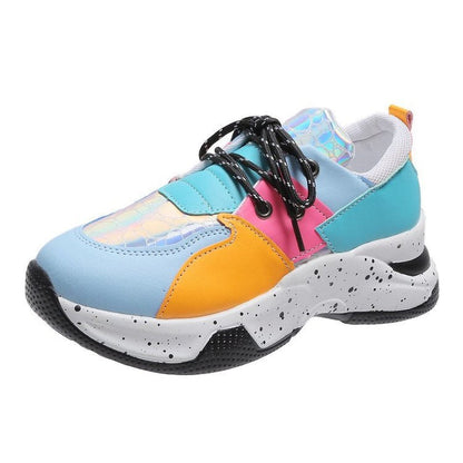 Sneakers ortopediche di tendenza e di sostegno