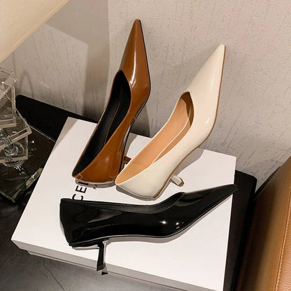 Pelle di alta qualità, eleganti pompe a punta con tacco alto