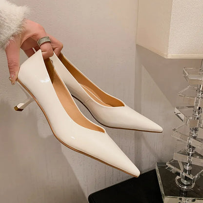 Pelle di alta qualità, eleganti pompe a punta con tacco alto