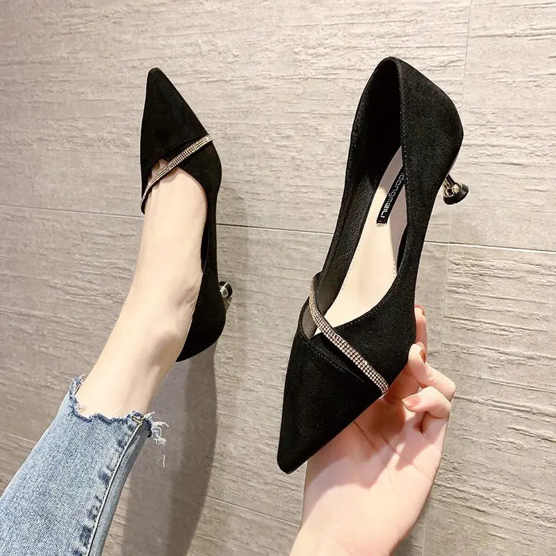 Tacchi ortopedici di sostegno e alla moda