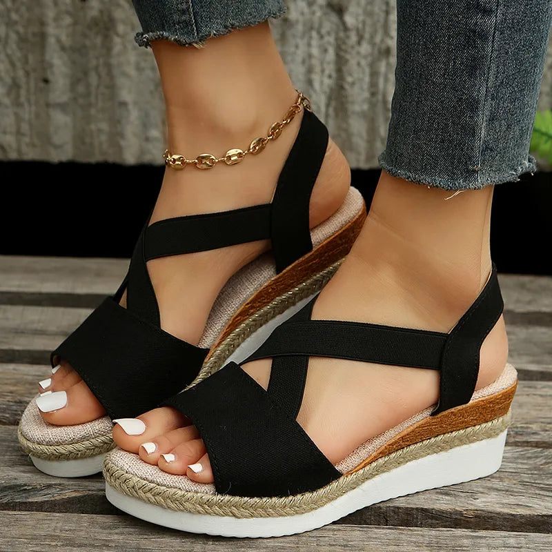 Sandali casual da donna con cinturino incrociato