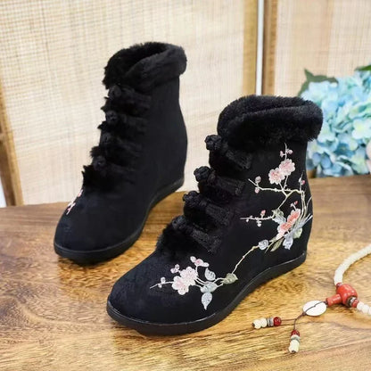 Stivali ortopedici alla moda e di sostegno