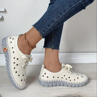 Scarpe piatte in pelle morbida da donna