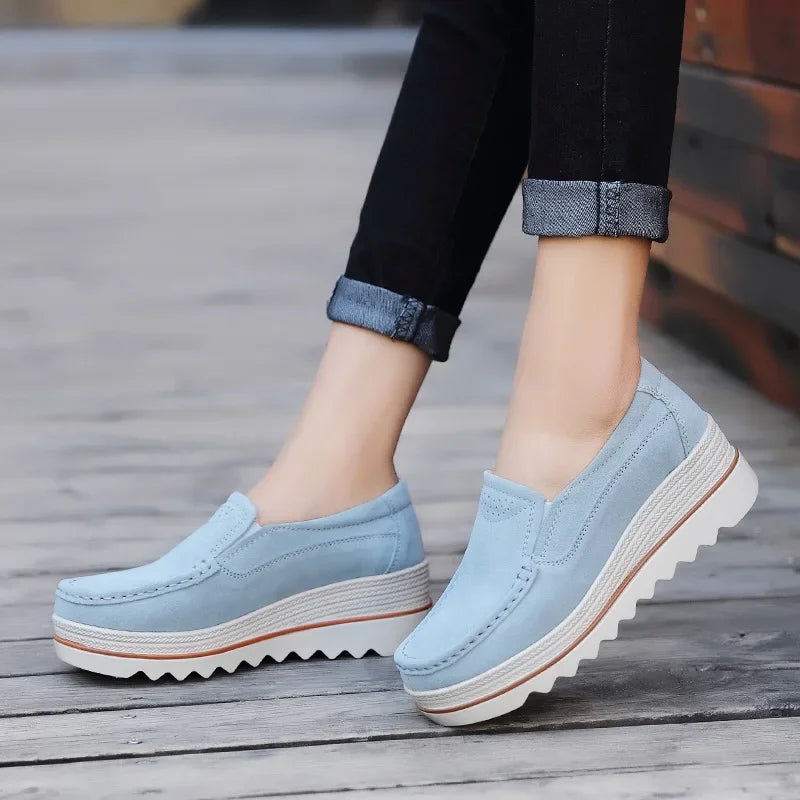 Scarpe da ginnastica ortopediche alla moda e di sostegno