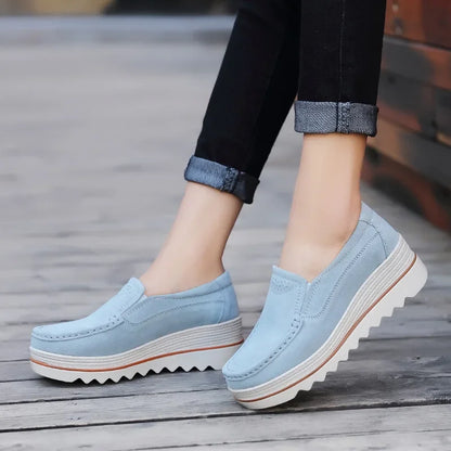 Scarpe da ginnastica ortopediche alla moda e di sostegno
