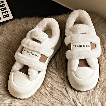 Scarpe da ginnastica ortopediche alla moda e di sostegno