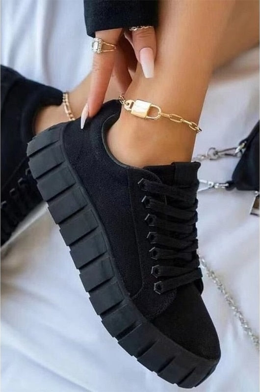 Scarpe da ginnastica allacciate sportive e casual da donna