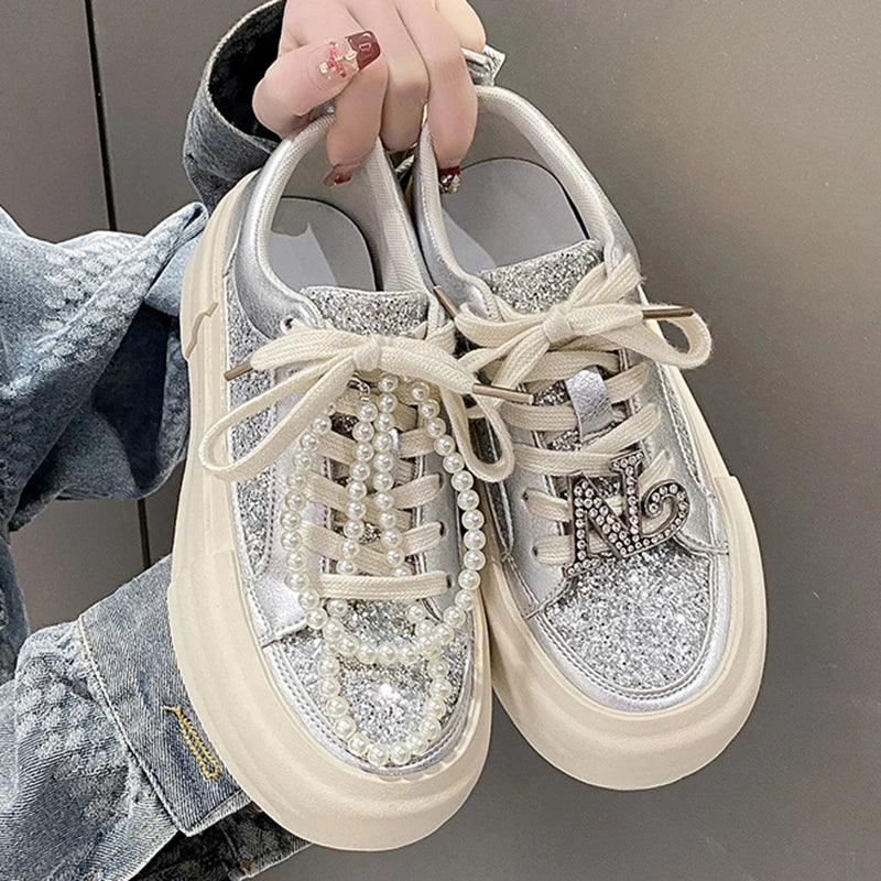 Scarpe da ginnastica ortopediche durevoli e di sostegno