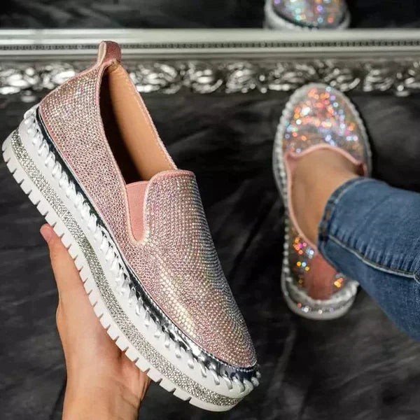 Scarpe mocassini piatti